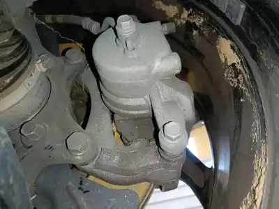 Tweedehands auto-onderdeel remklauw links voor voor kia sportage gt line oem iam-referenties 