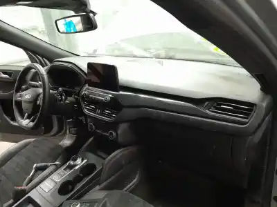 İkinci el araba yedek parçası  için FORD KUGA  OEM IAM referansları LJ6T19H423AA  