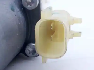 Peça sobressalente para automóvel em segunda mão elevador de vidros dianteiro direito por chrysler jeep compass limited referências oem iam 0130822277 e1-b5-44-1 