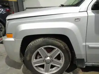 Peça sobressalente para automóvel em segunda mão guarda-lamas dianteiro esquerdo por jeep patriot patriot mk74 crd 4x4 referências oem iam 