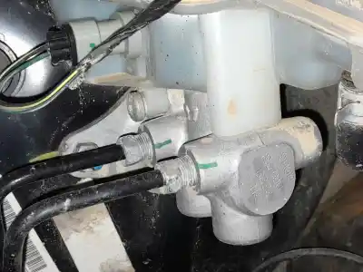 Peça sobressalente para automóvel em segunda mão bomba de travões por jeep patriot patriot mk74 crd 4x4 referências oem iam 