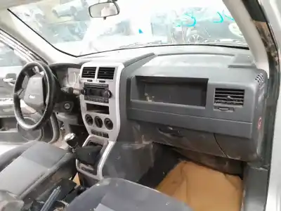 Peça sobressalente para automóvel em segunda mão tablier por jeep patriot patriot mk74 crd 4x4 referências oem iam 