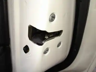 Peça sobressalente para automóvel em segunda mão fechadura da porta traseira direita por nissan qashqai qashqai j10 referências oem iam 