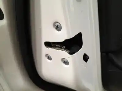 Peça sobressalente para automóvel em segunda mão fechadura da porta traseira esquerda por nissan qashqai qashqai j10 referências oem iam 