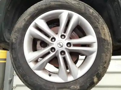 Pièce détachée automobile d'occasion JANTE pour NISSAN QASHQAI  Références OEM IAM 215/60/17  