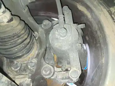 Peça sobressalente para automóvel em segunda mão pinça de travão dianteira esquerda por nissan qashqai qashqai j10 referências oem iam 