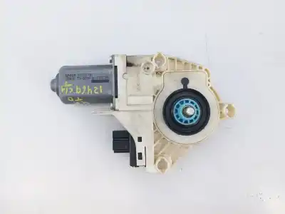 Pièce détachée automobile d'occasion MOTEUR LÈVE VITRE ARRIÈRE DROITE pour AUDI Q7 (4L)  Références OEM IAM 4L0959802B E1-B6-45-1 1036989719200