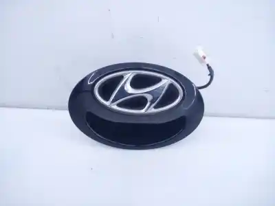 Peça sobressalente para automóvel em segunda mão puxador exterior de mala por hyundai i20 city s referências oem iam 873711j600