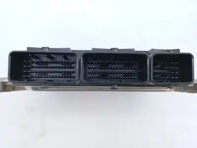 Автозапчастина б/у ебу контролер двигуна для renault kangoo expression посилання на oem iam 237106319r e2-a1-25-1 0281032885