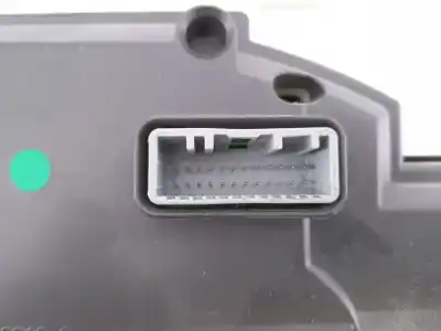 Автозапчастина б/у панель інструментів для renault kangoo expression посилання на oem iam 248103763r e2-a1-28-1 250465761r