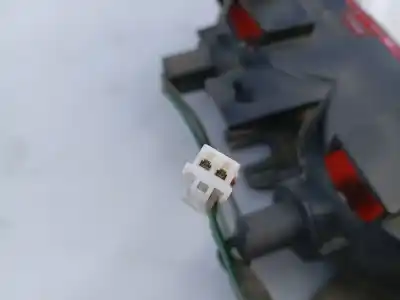 Pezzo di ricambio per auto di seconda mano luce freno centrale per mitsubishi montero (v80/v90) 3.2 di-d intense riferimenti oem iam  e2-b4-52-1 