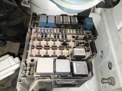 İkinci el araba yedek parçası RÖLE/SIGORTA KUTUSU için FORD TRANSIT COURIER  OEM IAM referansları   