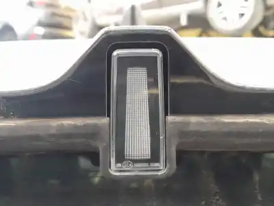 Peça sobressalente para automóvel em segunda mão farolim de travão central por opel astra l 1.2 dynamic referências oem iam 