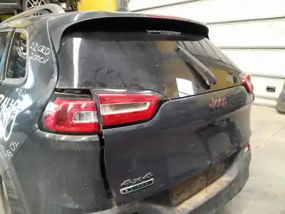 Pezzo di ricambio per auto di seconda mano portellone per jeep cherokee (kl) 2.2 crd 4x4 riferimenti oem iam   