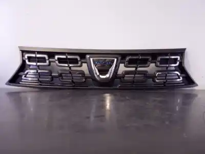 Автозапчасти б/у передняя решетка за dacia duster (hm_) 1.5 dci 115 (hmad) ссылки oem iam 623103440r Автозапчасти б/у передняя решетка за dacia duster (hm_) 1.5 dci 115 (hmad) ссылки oem iam 623103440r