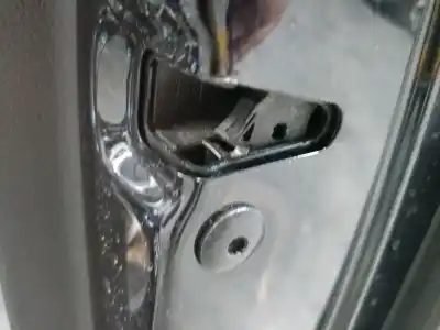 Автозапчастина б/у замок заднього правого дверя для VOLKSWAGEN GOLF VII (5G1, BQ1, BE1, BE2) 1.6 TDI Посилання на OEM IAM   