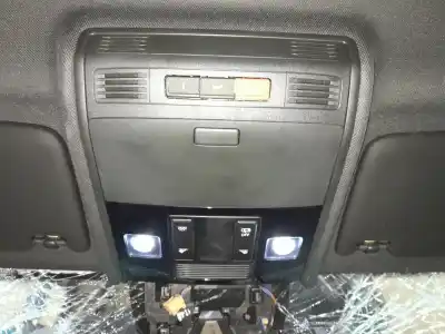 Second-hand car spare part interior light for volkswagen taigo (cs1) 1.0 tsi oem iam references 