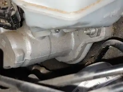 Peça sobressalente para automóvel em segunda mão bomba de travões por bmw 1 (f20) 116 d referências oem iam 