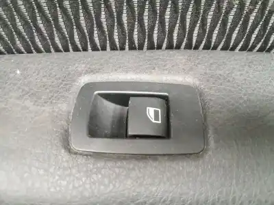 Peça sobressalente para automóvel em segunda mão botão / interruptor elevador vidro traseiro direito por bmw 1 (f20) 116 d referências oem iam 