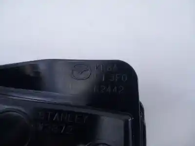 Автозапчасти б/у правый задний фонарь в двери за mazda cx-5 (kf) 2.0 ссылки oem iam kb8a513f0 e2-a2-3-1 