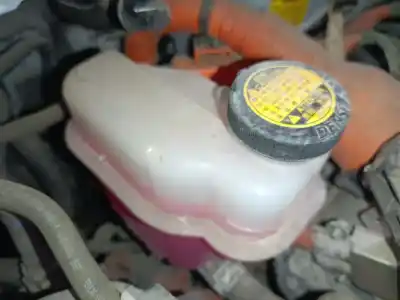 Pièce détachée automobile d'occasion VASE D'EXPANSION DE LIQUIDE DE REFROIDISSEMENT pour TOYOTA YARIS (_P13_)  Références OEM IAM   