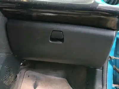 Peça sobressalente para automóvel em segunda mão porta luvas por toyota aygo (_b4_) 1.0 (kgb40) referências oem iam 