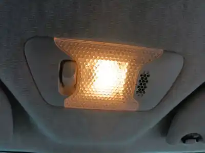 Peça sobressalente para automóvel em segunda mão luz interior por toyota aygo (_b4_) 1.0 (kgb40) referências oem iam 