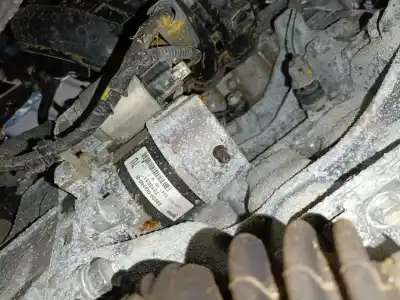 Peça sobressalente para automóvel em segunda mão motor de arranque por toyota aygo (_b4_) 1.0 (kgb40) referências oem iam 281000q100b