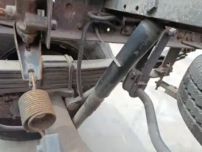 Second-hand car spare part right rear shock absorber for renault maxity 2.5 diesel oem iam references 