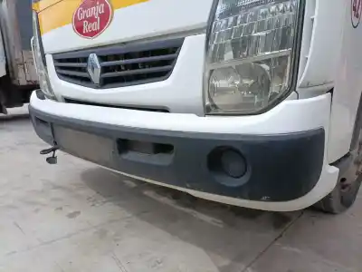 Second-hand car spare part front bumper for renault maxity 2.5 diesel oem iam references   