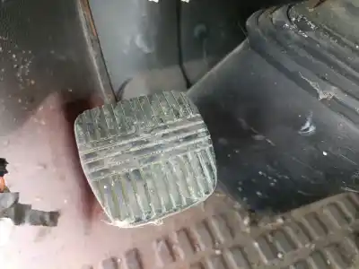 Second-hand car spare part clutch pedal for renault maxity 2.5 diesel oem iam references 