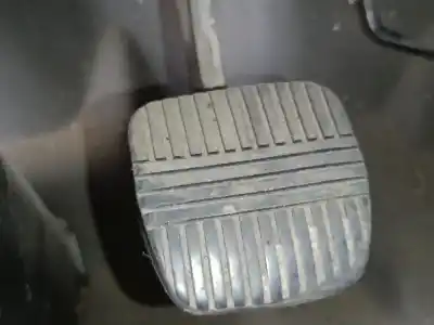 Second-hand car spare part brake pedal for renault maxity 2.5 diesel oem iam references 