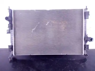 Pièce détachée automobile d'occasion Radiateur D'eau pour PEUGEOT 3008 GT LINE Références OEM IAM P967574798005 P2-A6-12 MM11803JRA2181