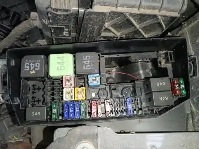 Peça sobressalente para automóvel em segunda mão caixa de fusíveis e relés por seat ibiza v (kj1, kjg) 1.0 referências oem iam 