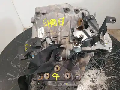 Pezzo di ricambio per auto di seconda mano riduttore per ssangyong tivoli 1500 tgdi 135 cv / 99 kw riferimenti oem iam 3102035320 m1-a3-138 