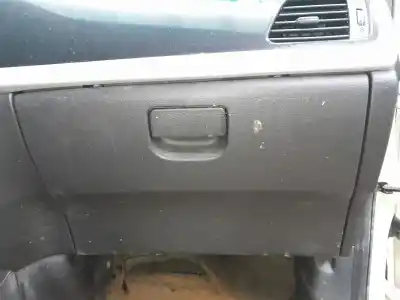 Автозапчасти б/у бардачок за ssangyong korando (ck) 2.2 xdi ссылки oem iam 