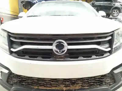 Автозапчасти б/у передняя решетка за ssangyong korando (ck) 2.2 xdi ссылки oem iam 