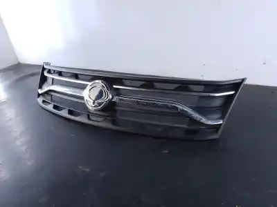 Pezzo di ricambio per auto di seconda mano griglia anteriore per ssangyong korando (ck) 2.2 xdi riferimenti oem iam   