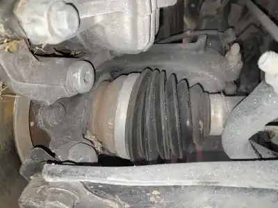 Автозапчасти б/у передняя правая кулачка за citroen c3 iii (sx) 1.2 puretech 82 ссылки oem iam   