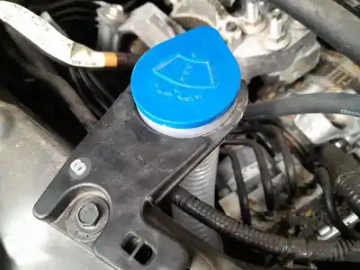 Second-hand car spare part windscreen washer bottle for mazda cx-5 (kf) 2.0 oem iam references 