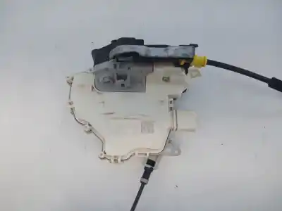 Автозапчастина б/у замок дверей заднього лівого для audi q3 (8ub, 8ug) 2.0 tdi quattro посилання на oem iam 4g0839015e e1-b6-27-1 