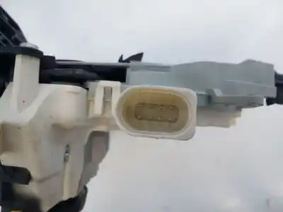 Автозапчастина б/у замок дверей заднього лівого для audi q3 (8ub, 8ug) 2.0 tdi quattro посилання на oem iam 4g0839015e e1-b6-27-1 