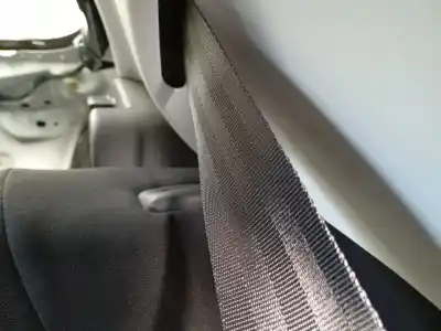 Автозапчасти б/у задний левый ремень безопасности за PEUGEOT 208 I (CA_, CC_) 1.5 BLUEHDI 100 ссылки OEM IAM   
