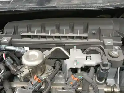 Автозапчасти б/у воздушный фильтр за peugeot 208 ii (ub_, up_, uw_, uj_) 1.2 puretech 100 ссылки oem iam 