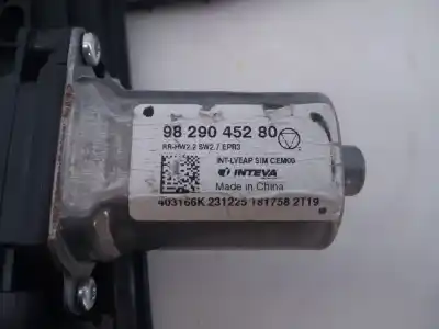 Автозапчастина б/у регулятор скла заднього правого для peugeot 208 ii (ub_, up_, uw_, uj_) 1.2 puretech 75 посилання на oem iam 9829045280 e1-b4-51-1 