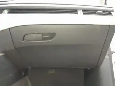 Автозапчастина б/у бардачок для audi a4 b9 (8w2, 8wc) 30 tdi mild hybrid посилання на oem iam 