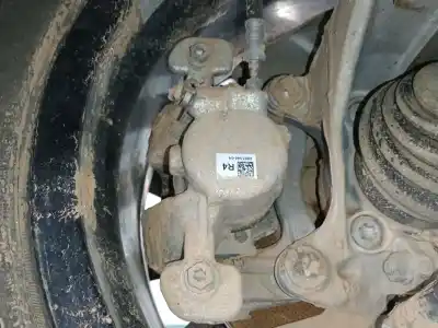 Peça sobressalente para automóvel em segunda mão Pinça De Travão Dianteira Direita por BMW X1 (U11) SDRIVE 20 I MILD-HYBRID Referências OEM IAM 689104404  