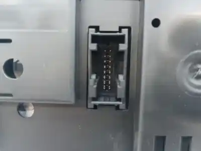 Peça sobressalente para automóvel em segunda mão quadrante por bmw x1 (e84) sdrive 18 d referências oem iam 225944311 e3-a2-28-4 381032227