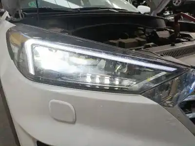 Peça sobressalente para automóvel em segunda mão farol / farolim direito por hyundai tucson (tl, tle) 1.6 crdi hybrid 48v referências oem iam 92102d7700