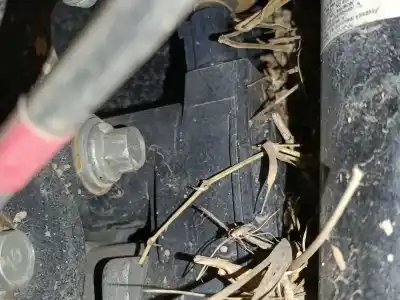 Peça sobressalente para automóvel em segunda mão pinça de travão traseira direita por hyundai tucson (tl, tle) 1.6 crdi hybrid 48v referências oem iam 